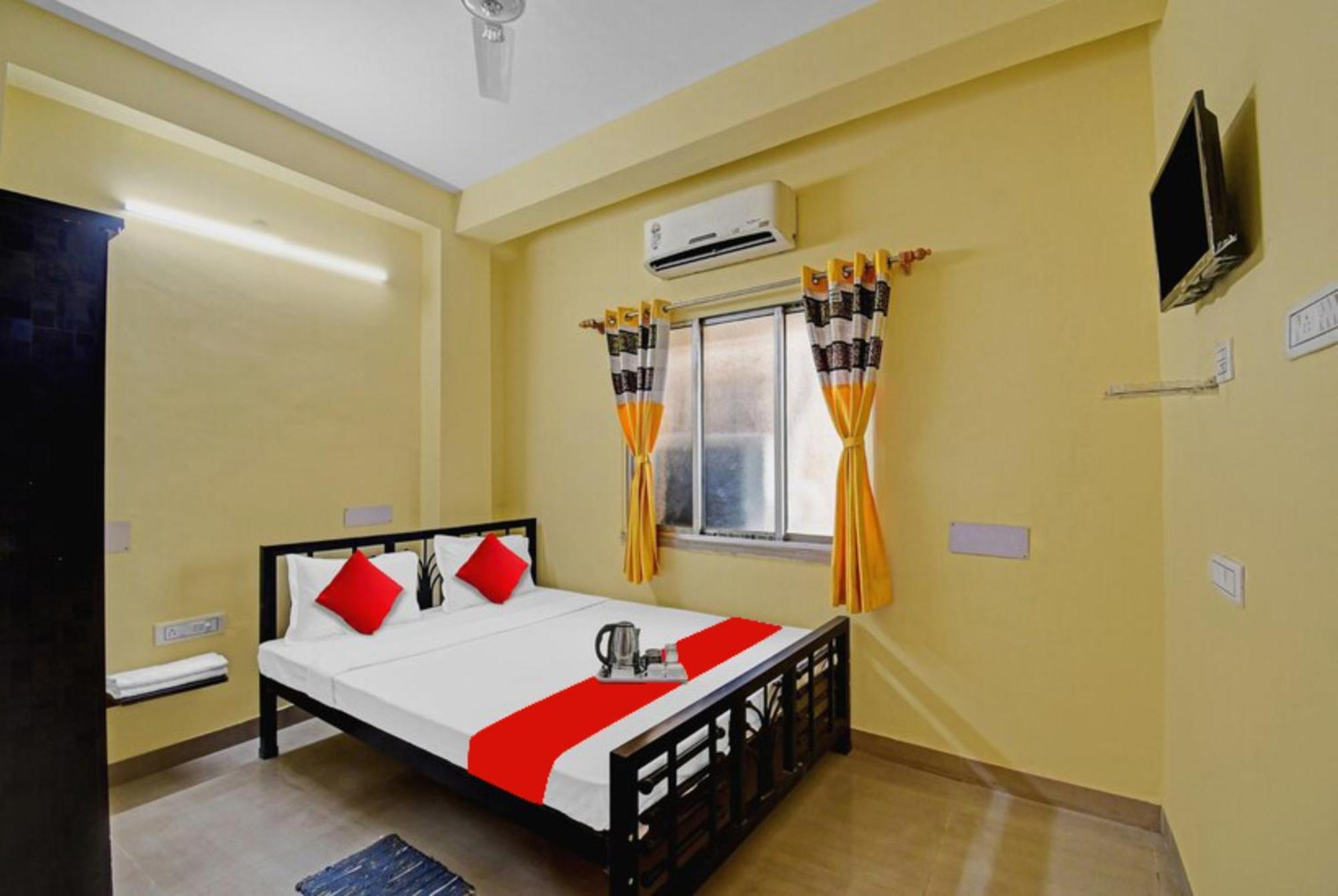 Goroomgo Dream Line Kalikapur Kolkata Exterior photo